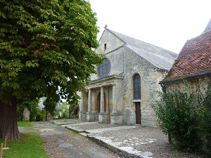 Parvis de Sainte-Clotilde < Vivières < Aisne < Picardie