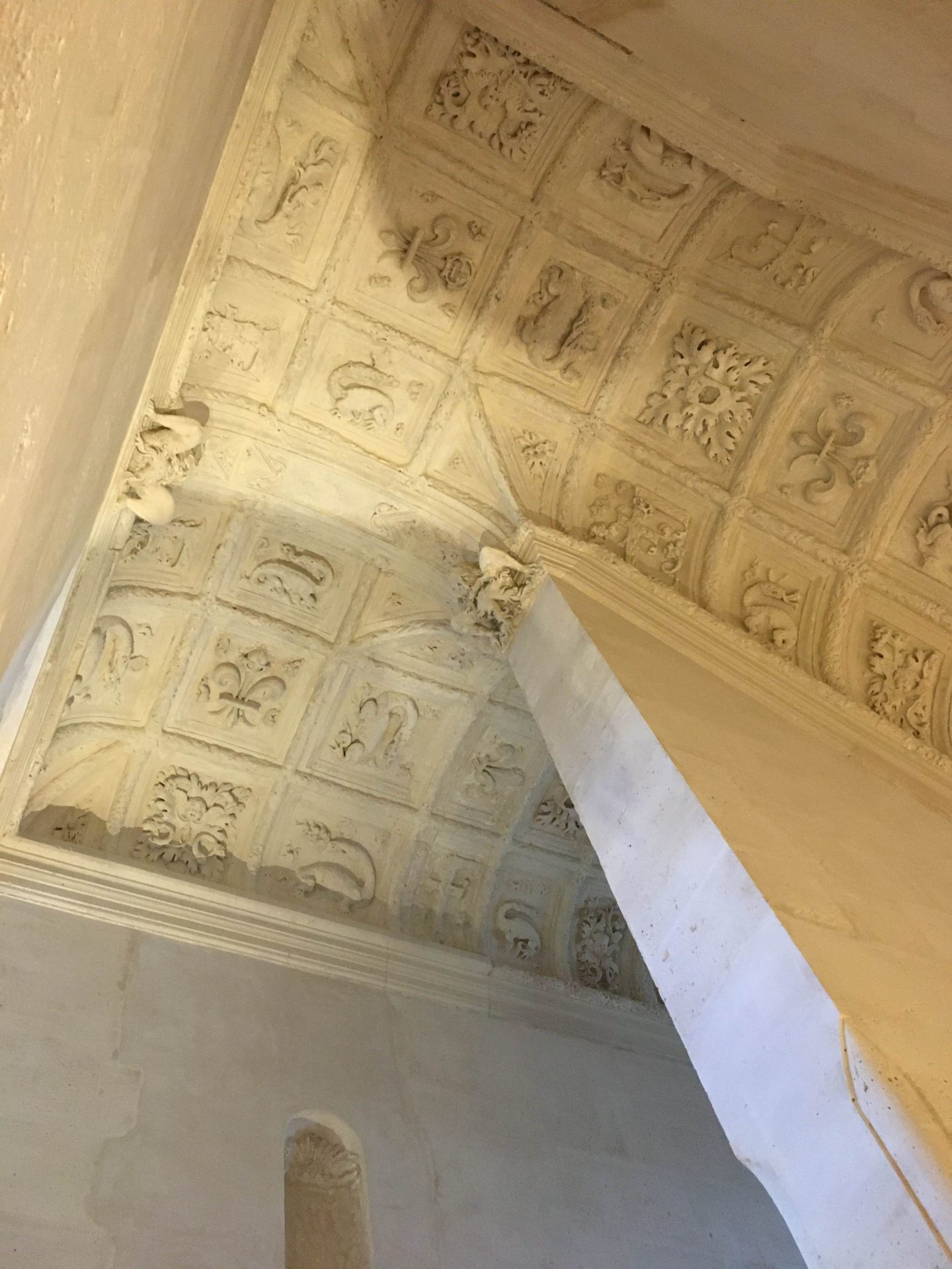 Plafond à caissons du grand escalier