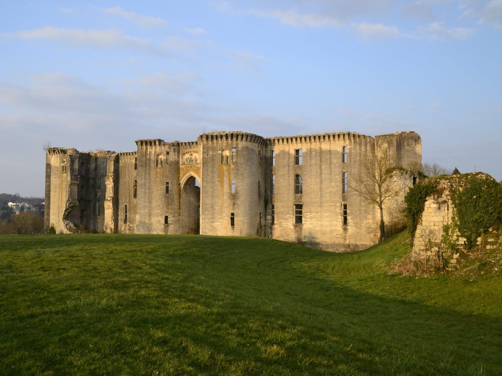 Château inachevé de La Ferté-Milon